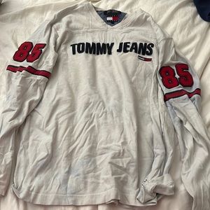 Light blue vintage Tommy Hilfiger long sleeve T-shirt